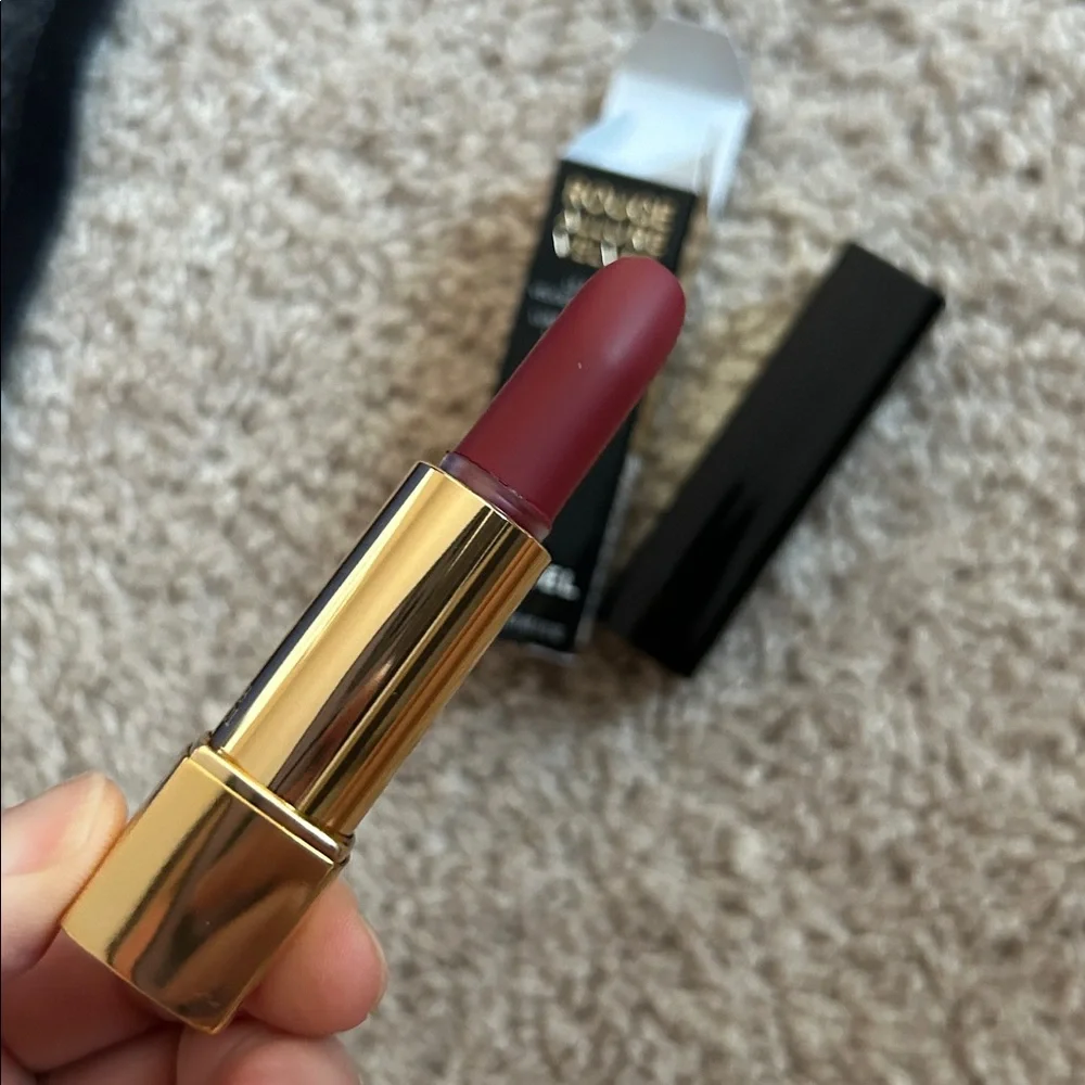 CHANEL Rouge Allure Velvet Lipstick 58 Rouge Vie